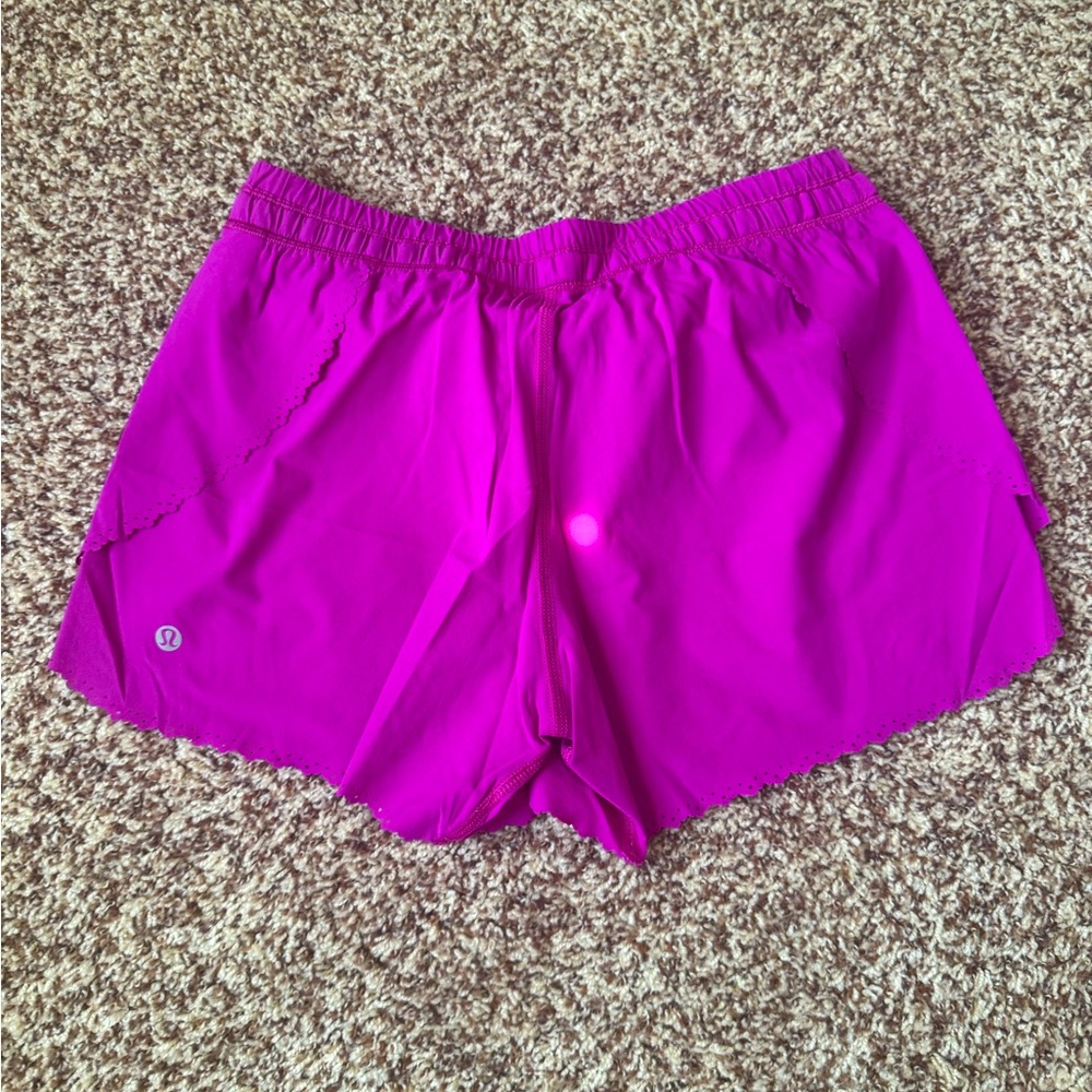 Lululemon shorts size 4, inseam 4